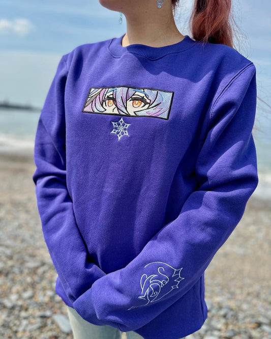 Layla Embroidered Blue Crewneck